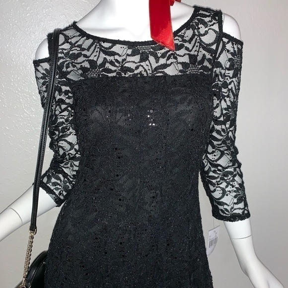 Rabbit Rabbit Rabbit Cold Shoulder Lace Dress 10​​ - Picture 3 of 8